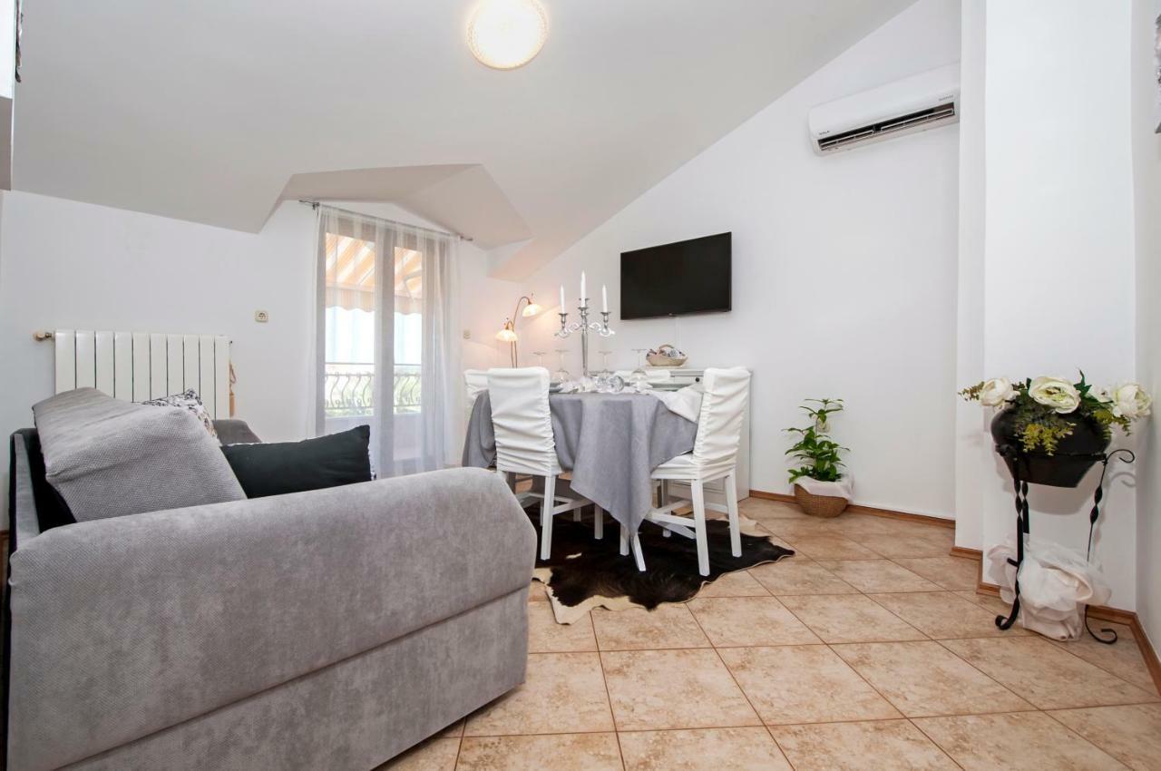 Apartment Len Rovinj Extérieur photo