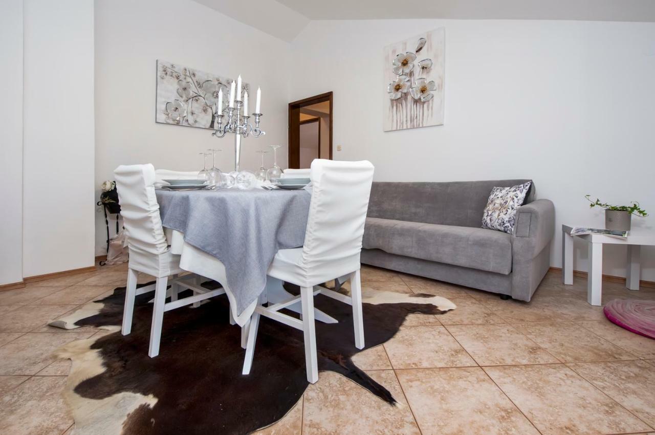 Apartment Len Rovinj Extérieur photo