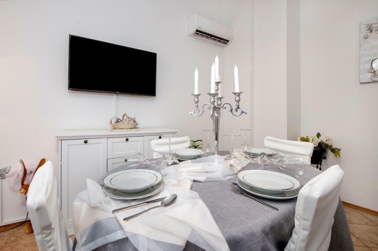 Apartment Len Rovinj Extérieur photo
