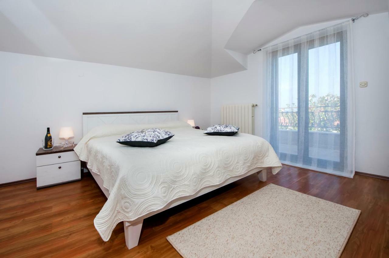 Apartment Len Rovinj Extérieur photo
